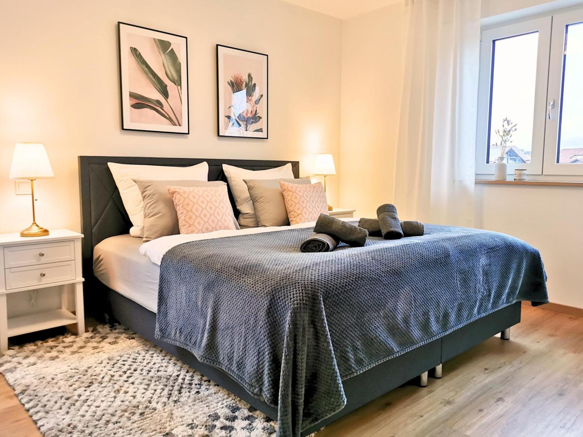 Apartment Fynbos Penthouse Deluxe, Balkon, Parkplatz Straubing
