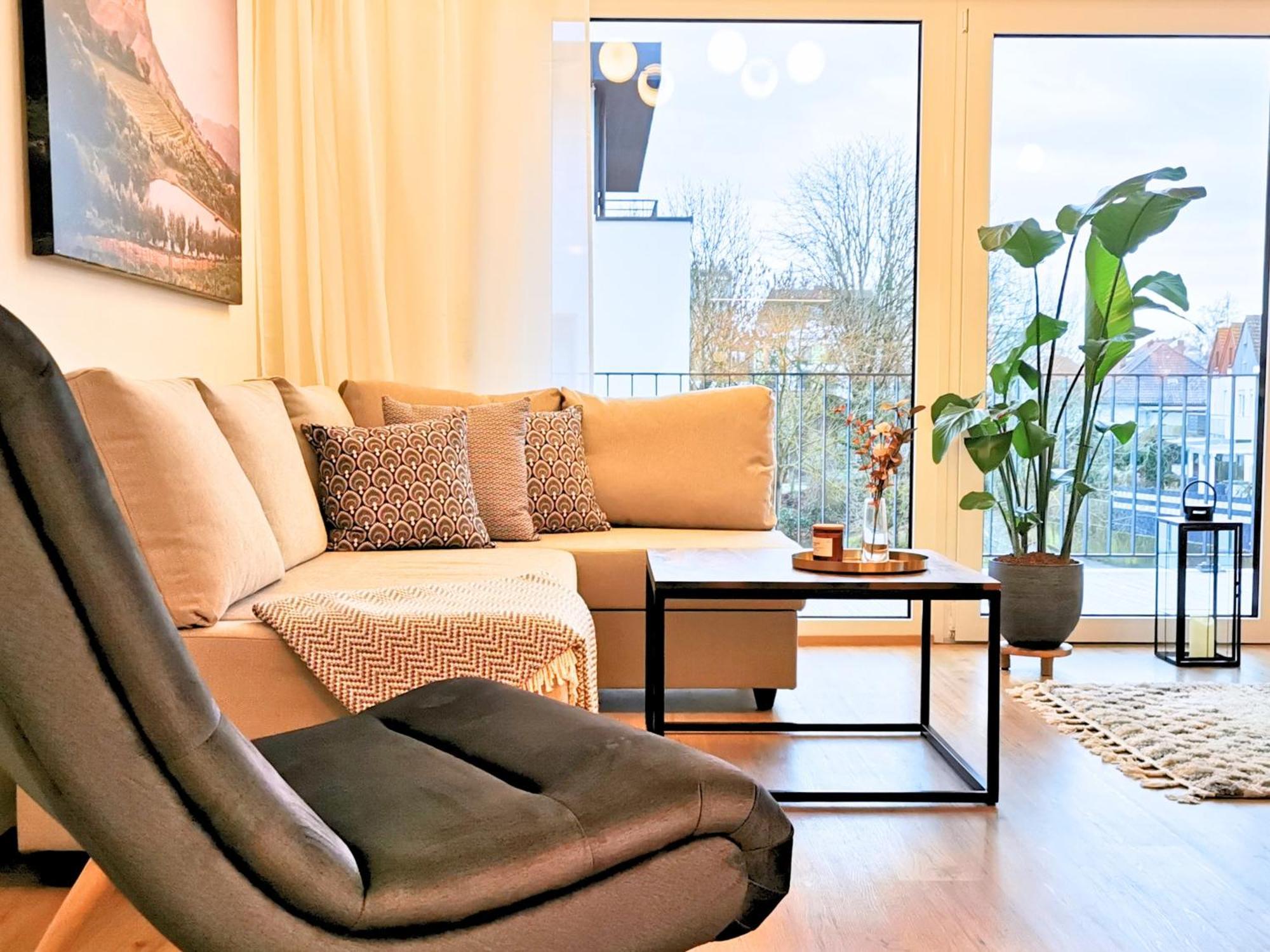 Apartment Fynbos Penthouse Deluxe, Balkon, Parkplatz Straubing