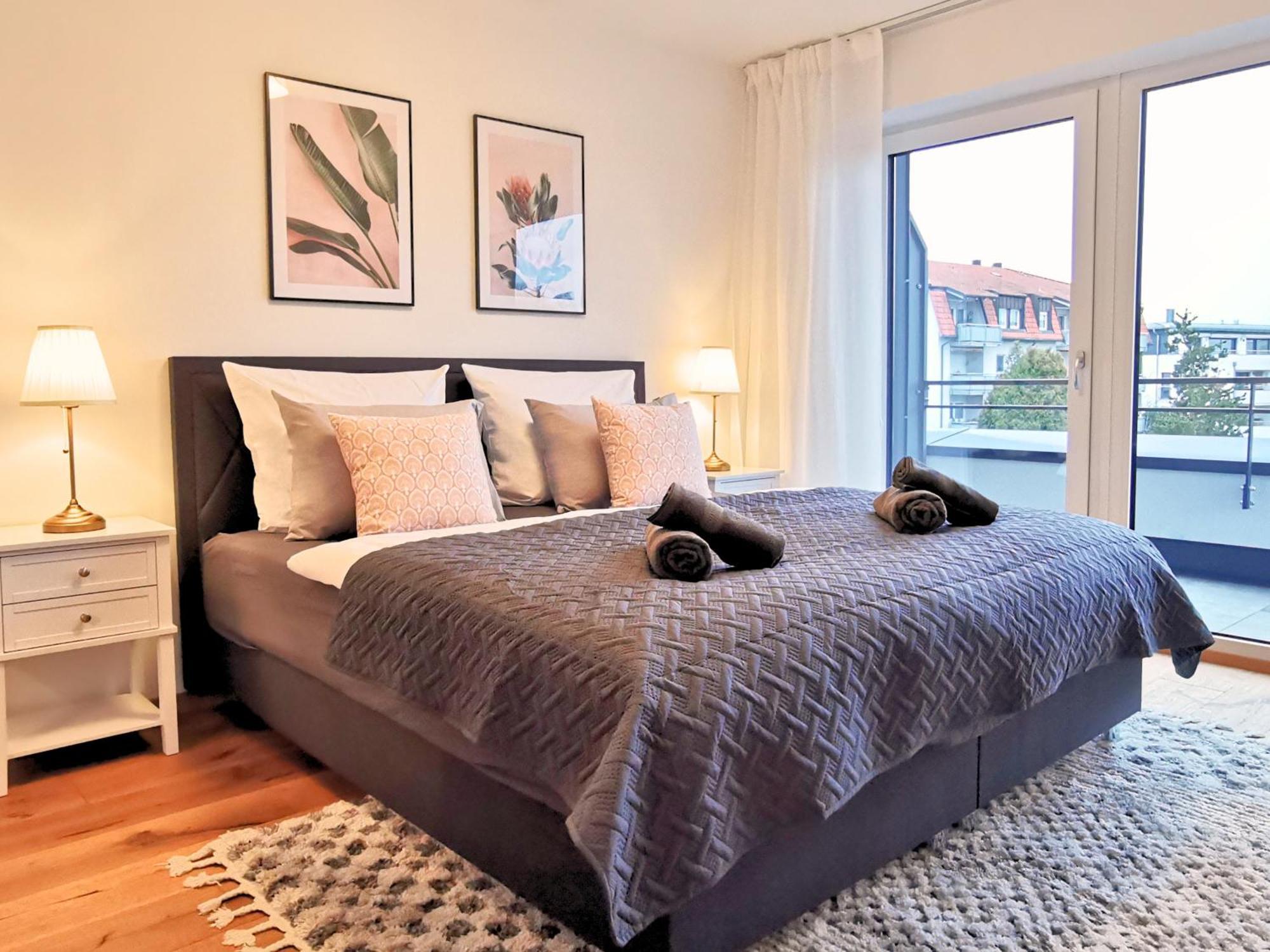 Fynbos Penthouse Deluxe, Balkon, Parkplatz Apartment Straubing